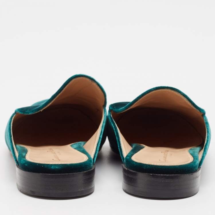 Pre Owned Gianvito Rossi Green Velvet Palau Flat Mules Size 36.5 