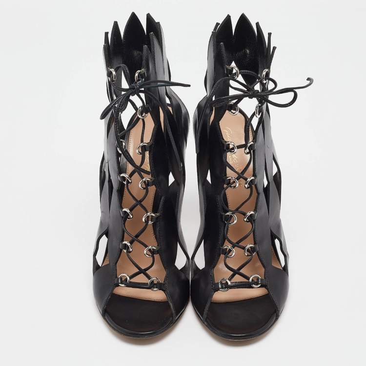 Pre Owned Gianvito Rossi Black Cutout Leather Lace Up Ankle Booties Size 38.5