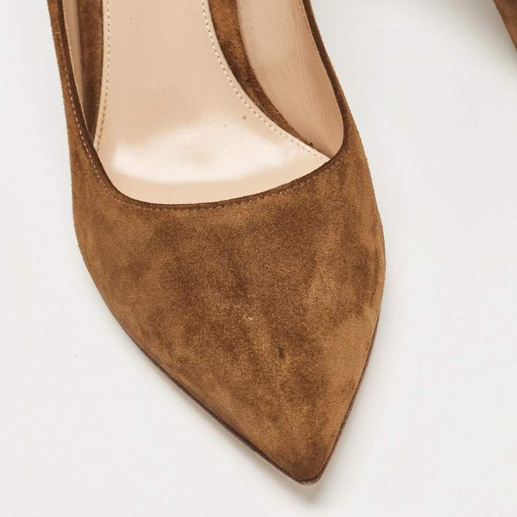 Pre Owned Gianvito Rossi Brown Suede Block Heel Pumps Size 37