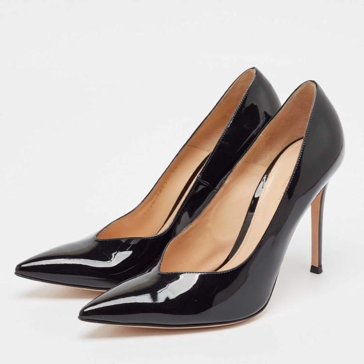Pre Owned Gianvito Rossi Black Patent Leather Pointed Toe Pumps Size 38.5
