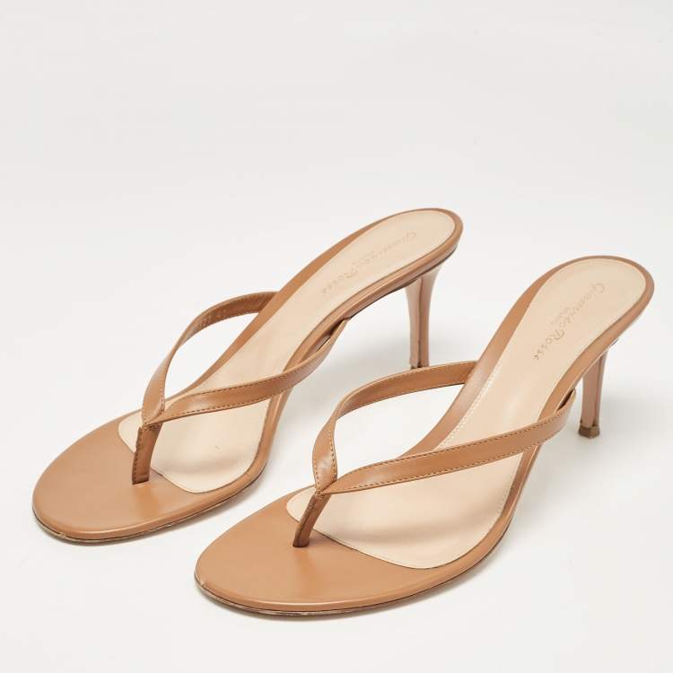 Pre Owned Gianvito Rossi Brown Leather Calypso Slide Sandals Size 41