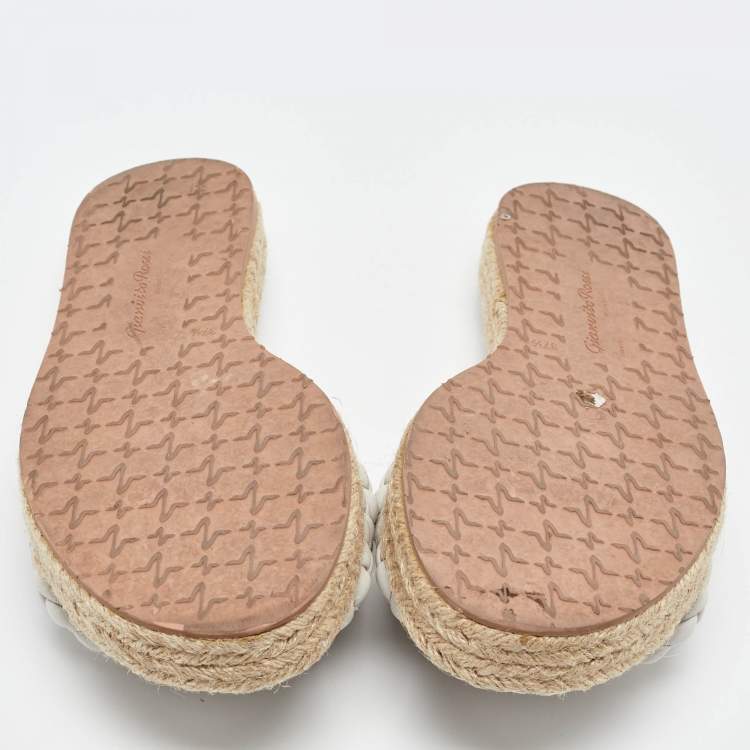 Pre Owned Gianvito Rossi White Braided Leather Marbella Espadrille Slides Size 37.5