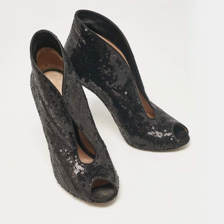 Pre Owned Gianvito Rossi Black Sequins Vamp Booties Size 37