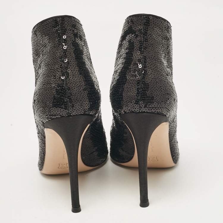 Pre Owned Gianvito Rossi Black Sequins Vamp Booties Size 37