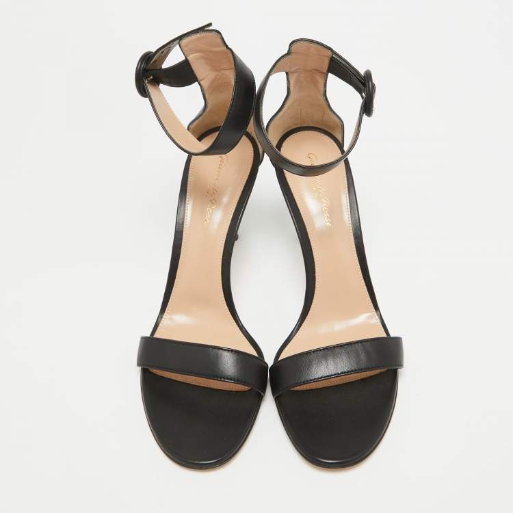 Pre Owned Gianvito Rossi Black Leather Portofino Ankle Strap Sandals Size 40