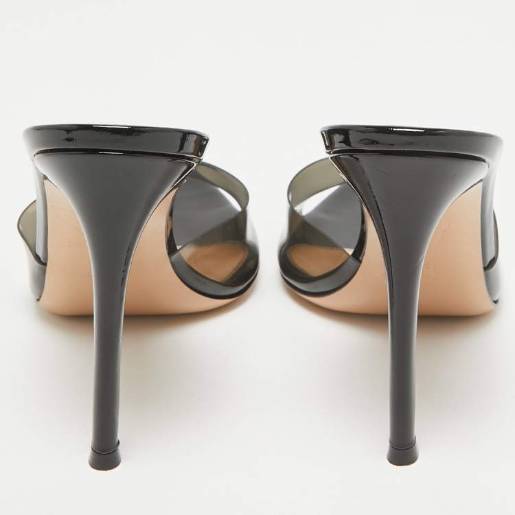 مملوكة مسبقًا Gianvito Rossi Black PVC Elle Slide Sandals Size 38.5