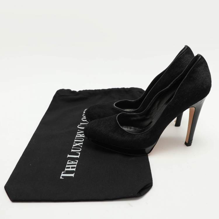 Pre Owned Gianvito Rossi Black Calf Hair and Patent Leather Pumps Size 38.5
