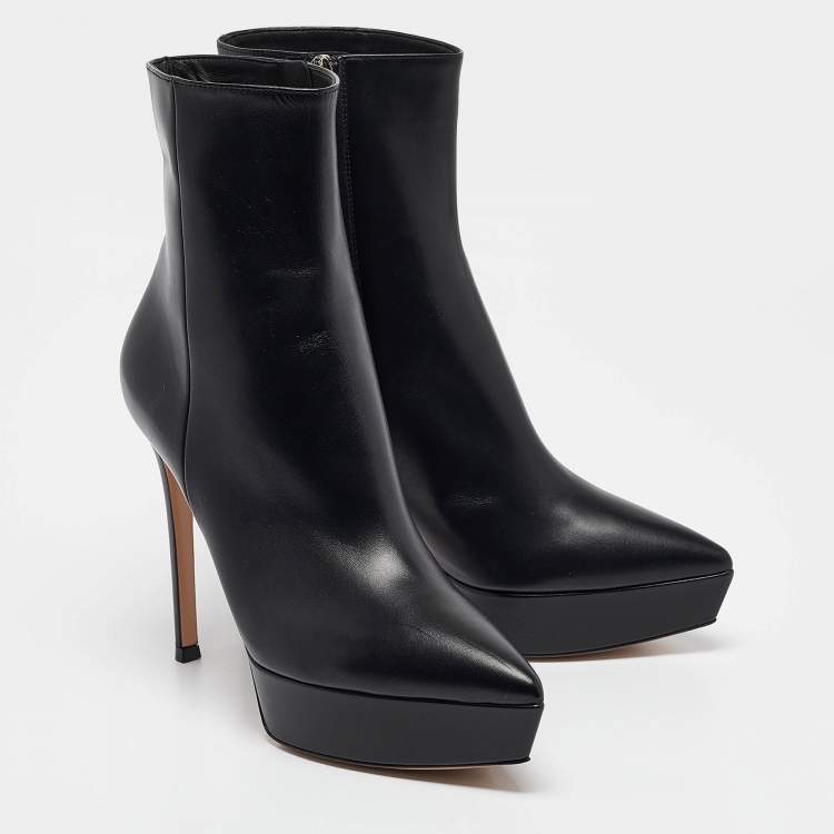 Pre Owned Gianvito Rossi Black Leather Ankle Length Boots Size 38