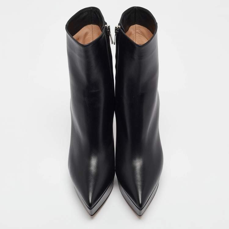 Pre Owned Gianvito Rossi Black Leather Ankle Length Boots Size 38