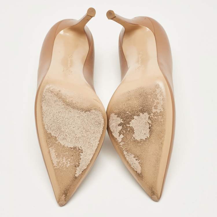 Pre Owned Gianvito Rossi Beige Leather Gianvito Pumps Size 39