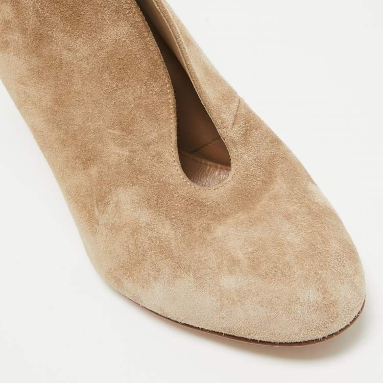 Pre Owned Gianvito Rossi Beige Suede Vamp Booties Size 39