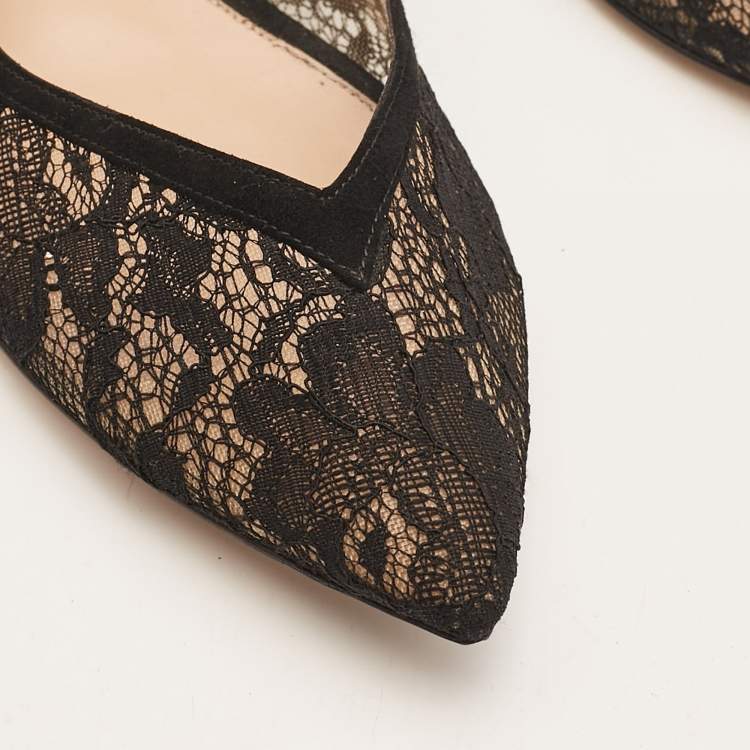Pre Owned Gianvito Rossi Black Lace and Suede Ballet Flats Size 39