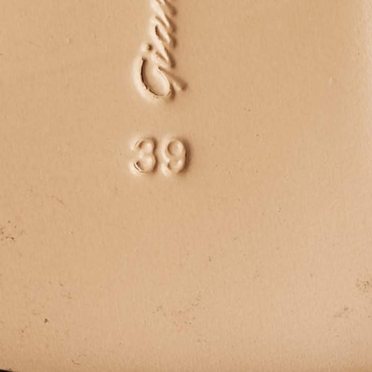 Pre Owned Gianvito Rossi Black Lace and Suede Ballet Flats Size 39