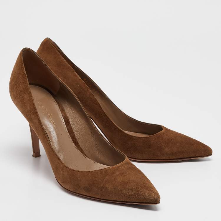 Pre Owned Gianvito Rossi Brown Suede Pointed Toe Pumps Size 38.5