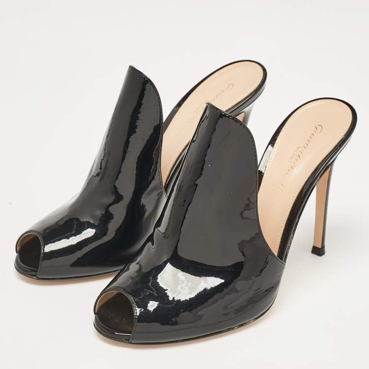 Pre Owned Gianvito Rossi Black Patent Leather Peep Toe Mules Size 39