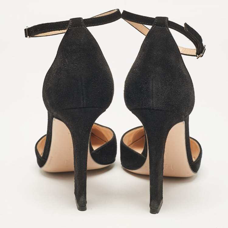 مملوكة مسبقًا Gianvito Rossi Black Suede Ankle Strap Pumps Size 37.5