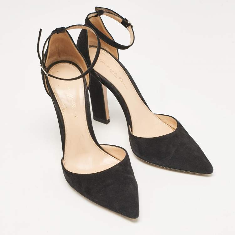 مملوكة مسبقًا Gianvito Rossi Black Suede Ankle Strap Pumps Size 37.5