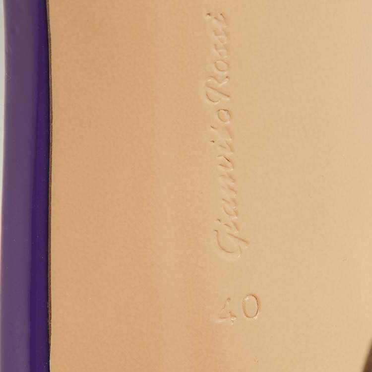 مملوكة مسبقًا Gianvito Rossi Purple PVC Elle Slide Sandals Size 40