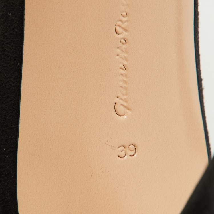 Pre Owned Gianvito Rossi Black Suede Portofino Ankle Strap Sandals Size 39