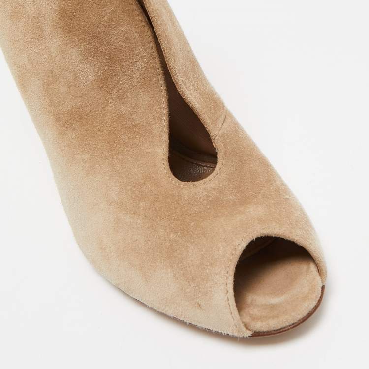 Pre Owned Gianvito Rossi Beige Suede Vamp Booties Size 36