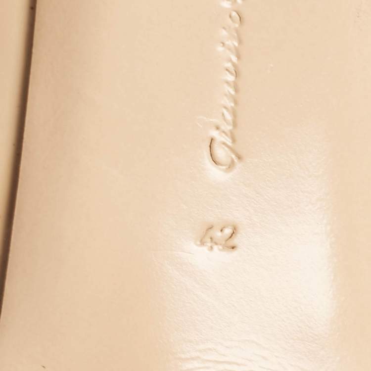 Pre Owned Gianvito Rossi Beige Patent Leather Plexi Pumps Size 42