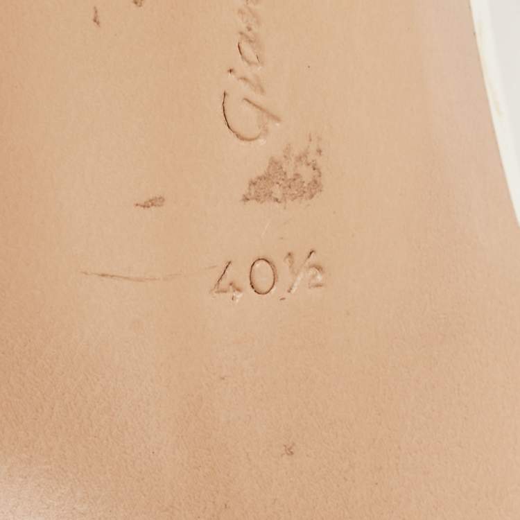 Pre Owned Gianvito Rossi Transparent PVC Metropolis Ankle Strap Sandals Size 40.5