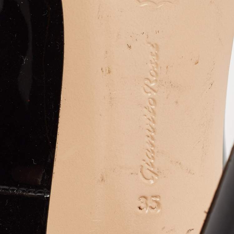 Pre Owned Gianvito Rossi Black Patent Leather Plexi Pumps Size 35