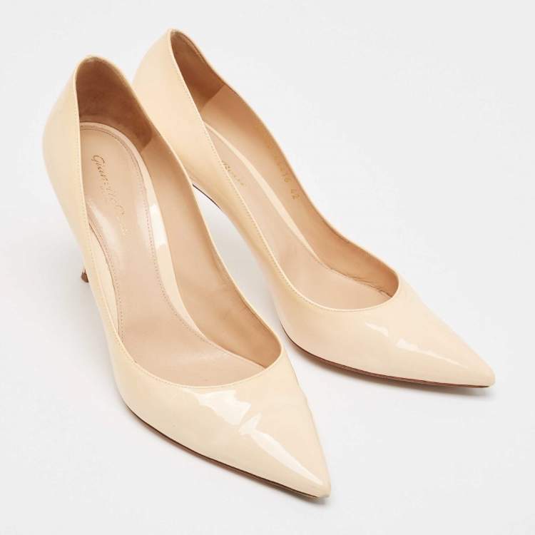 Pre Owned Gianvito Rossi Beige Patent Leather Plexi Pumps Size 42