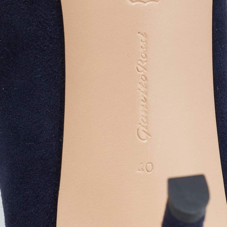 Pre Owned Gianvito Rossi Navy Blue Suede Gianvito 105 Pumps Size 40