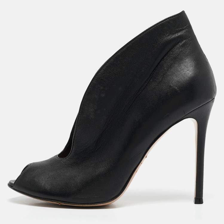 Pre Owned Gianvito Rossi Black Leather Vamp Peep Toe Booties Size 38