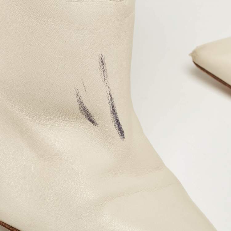 Pre Owned Gianvito Rossi Cream Leather Lyell Ankle Length Boots Size 39