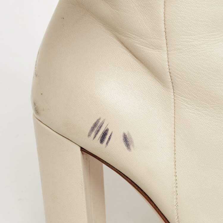 Pre Owned Gianvito Rossi Cream Leather Lyell Ankle Length Boots Size 39