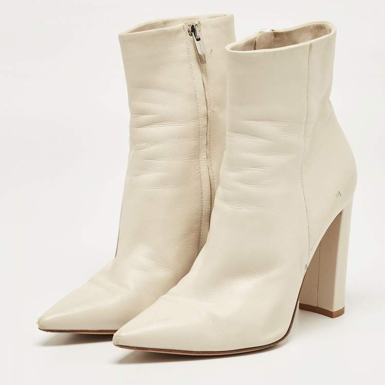 Pre Owned Gianvito Rossi Cream Leather Lyell Ankle Length Boots Size 39