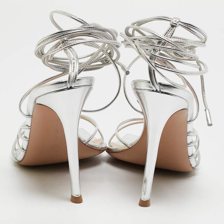 Pre Owned Gianvito Rossi Silver Leather Sylvie Sandals Size 37