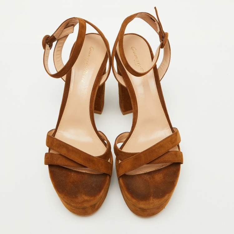 Pre Owned Gianvito Rossi Brown Suede Platform Ankle Strap Sandals Size 39.5