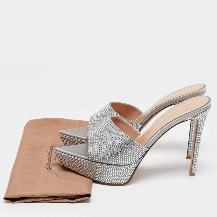 Pre Owned Gianvito Rossi Silver Satin Crystal Embellished Platform Slide Sandals Size 40