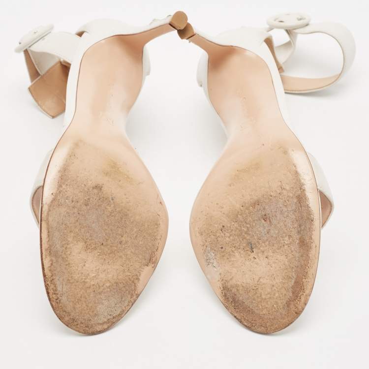 Pre Owned Gianvito Rossi White Leather Portofino Sandals Size 37.5