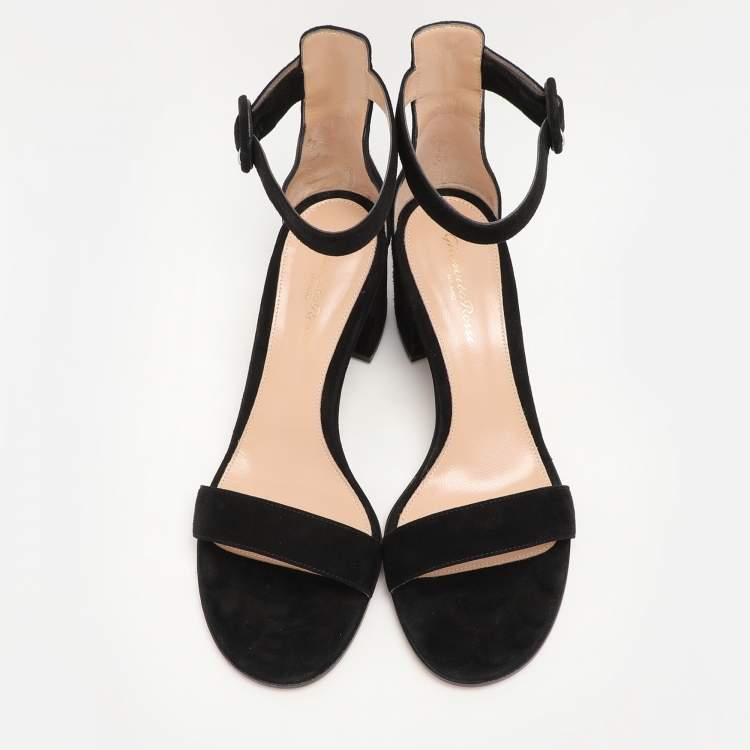Pre Owned Gianvito Rossi Black Suede Versilia Sandals Size 38.5