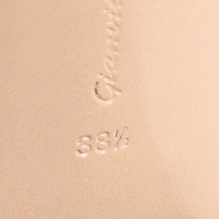 Pre Owned Gianvito Rossi Black Suede Versilia Sandals Size 38.5