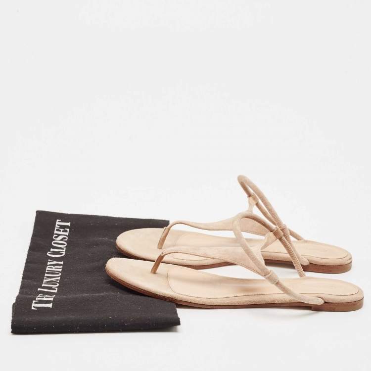 Pre Owned Gianvito Rossi Beige Suede Thong Flat Sandals Size 37.5