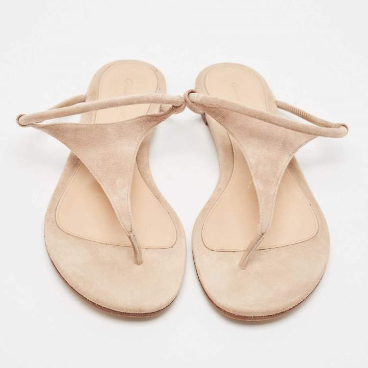 Pre Owned Gianvito Rossi Beige Suede Thong Flat Sandals Size 37.5