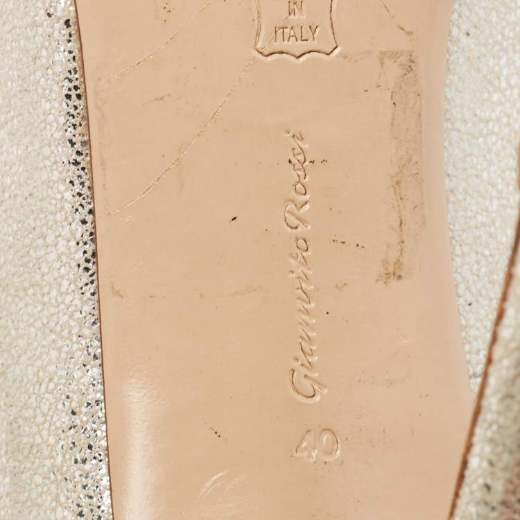 Pre Owned Gianvito Rossi Metallic Suede Pointed Toe Pumps Size 40