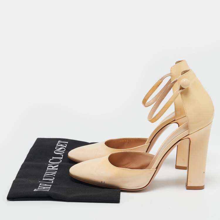 Pre Owned Gianvito Rossi Beige Patent Leather Ankle Strap Block Heel Pumps Size 38.5