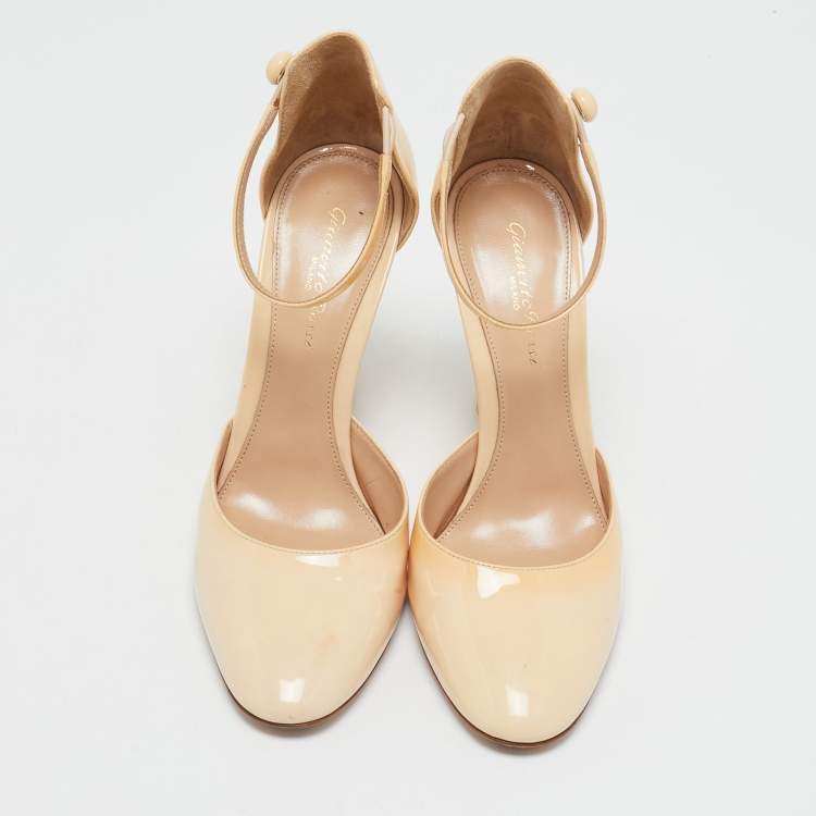 Pre Owned Gianvito Rossi Beige Patent Leather Ankle Strap Block Heel Pumps Size 38.5