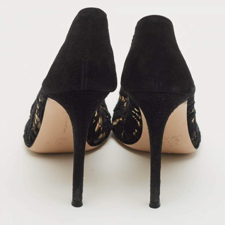 Pre Owned Gianvito Rossi Black Suede Pointed Toe  Pumps Size 40.5