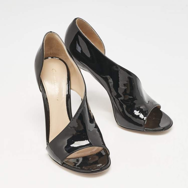 Pre Owned Gianvito Rossi Black Patent Leather Demi Cut Out Pumps Size 37.5