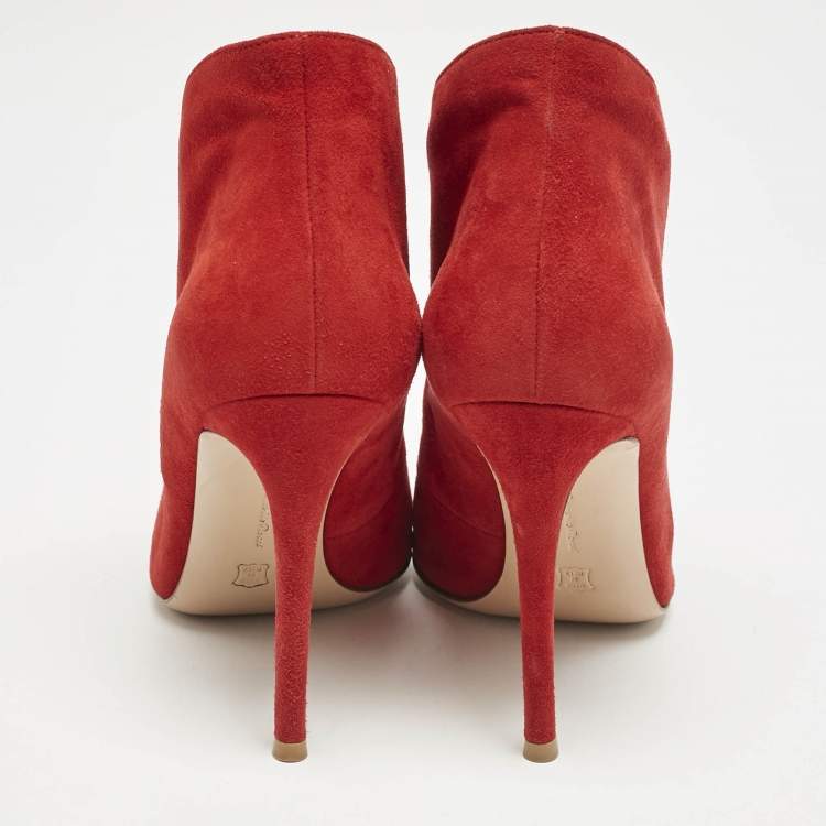 Pre Owned Gianvito Rossi Red Suede Vamp Booties Size 37
