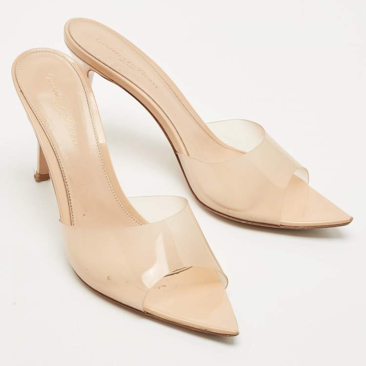 Pre Owned Gianvito Rossi Beige PVC Elle Slide Mules Size 38.5
