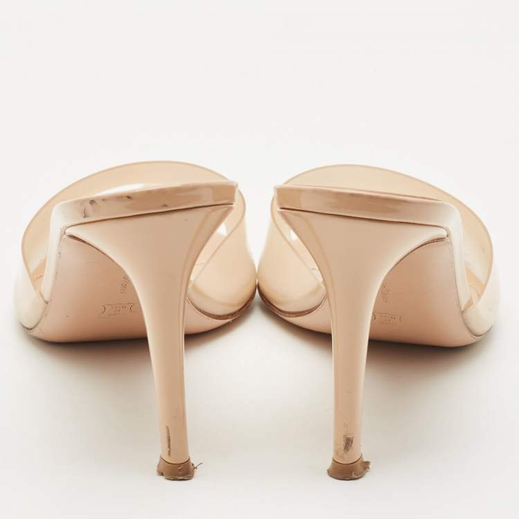 Pre Owned Gianvito Rossi Beige PVC Elle Slide Mules Size 38.5