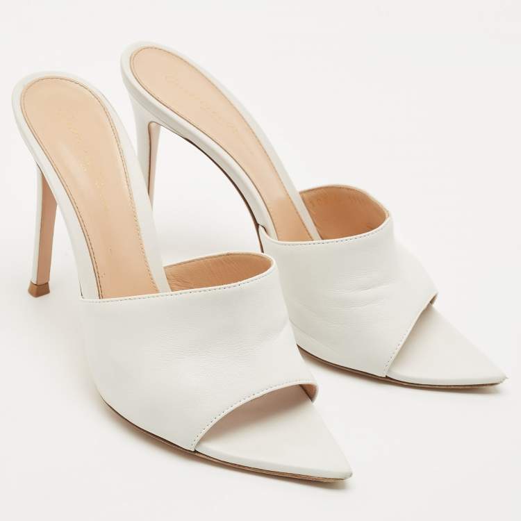Pre Owned Gianvito Rossi White Leather Alise Slide Sandals Size 37.5